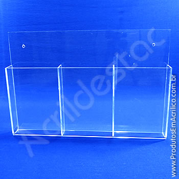 Display em acrílico com bolso triplo 21x10