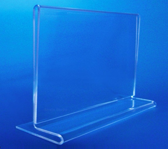 Display em acrílico Cristal modelo T invertido Horizontal
