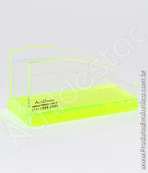 Porta cartão em acrilico Medindo 5,0cm altura X 9,5cm largura 
