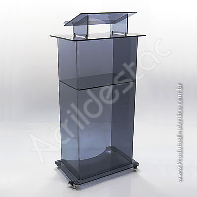 Púlpito em acrílico Capri