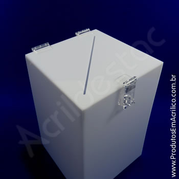 Urna de acrílico Branca 20cm alt Retangular