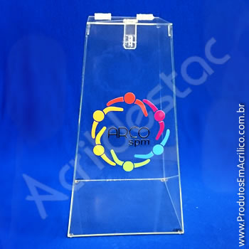 Urna em acrílico Cristal Piramidal - Personalizada 1 Face 